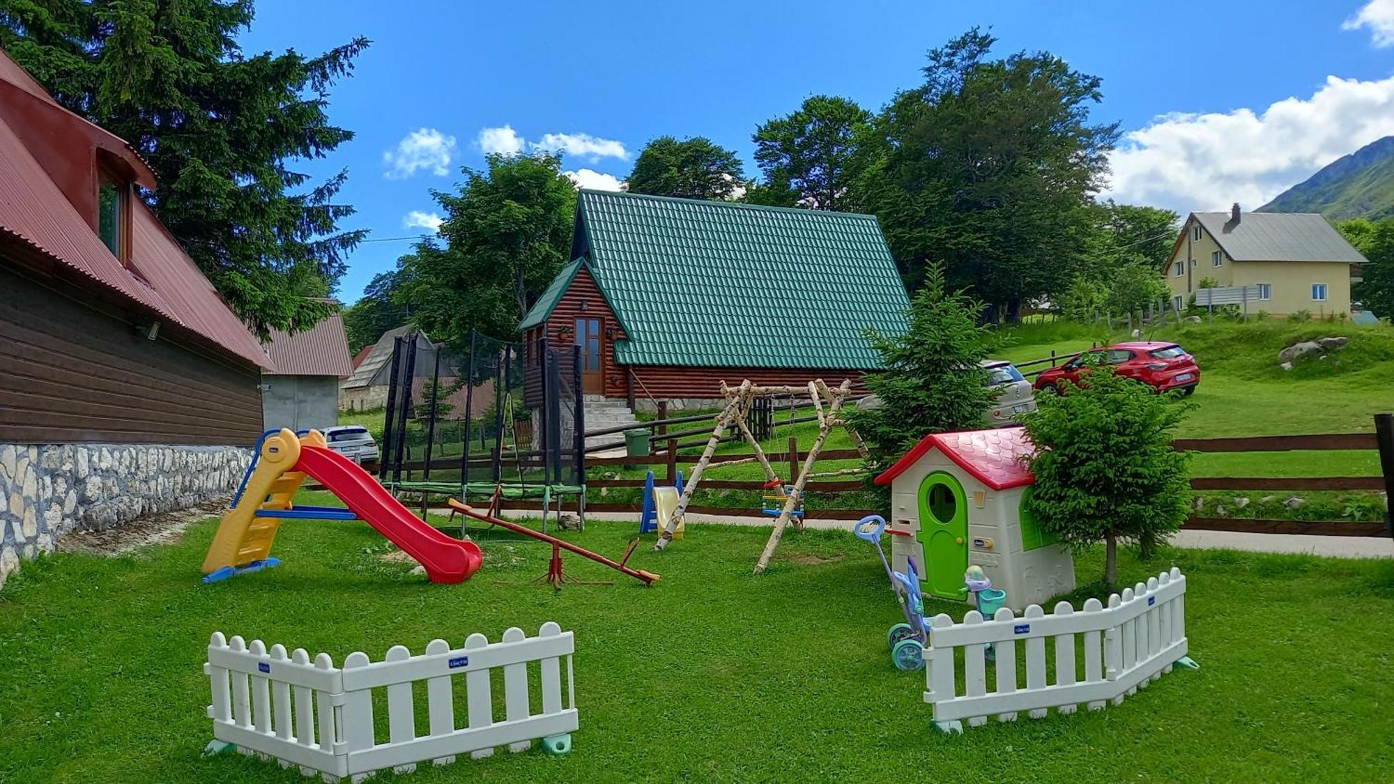 Family Farm Bungalow Zabljak  Ngoại thất bức ảnh